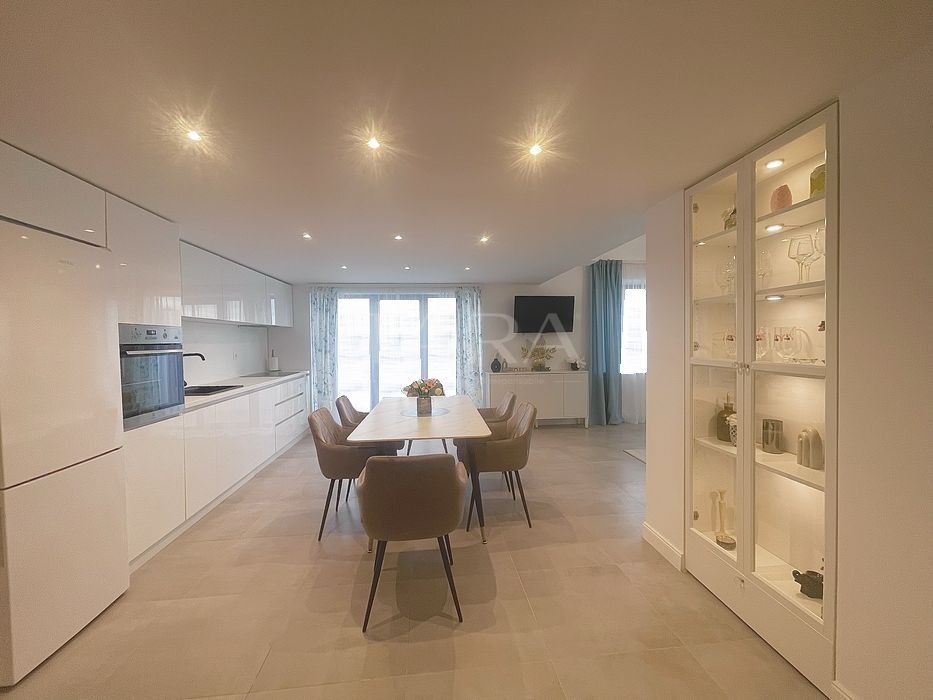 Apartament premium cu 3 camere, ultrafinisat, Edgar Quinet. - Poză 1