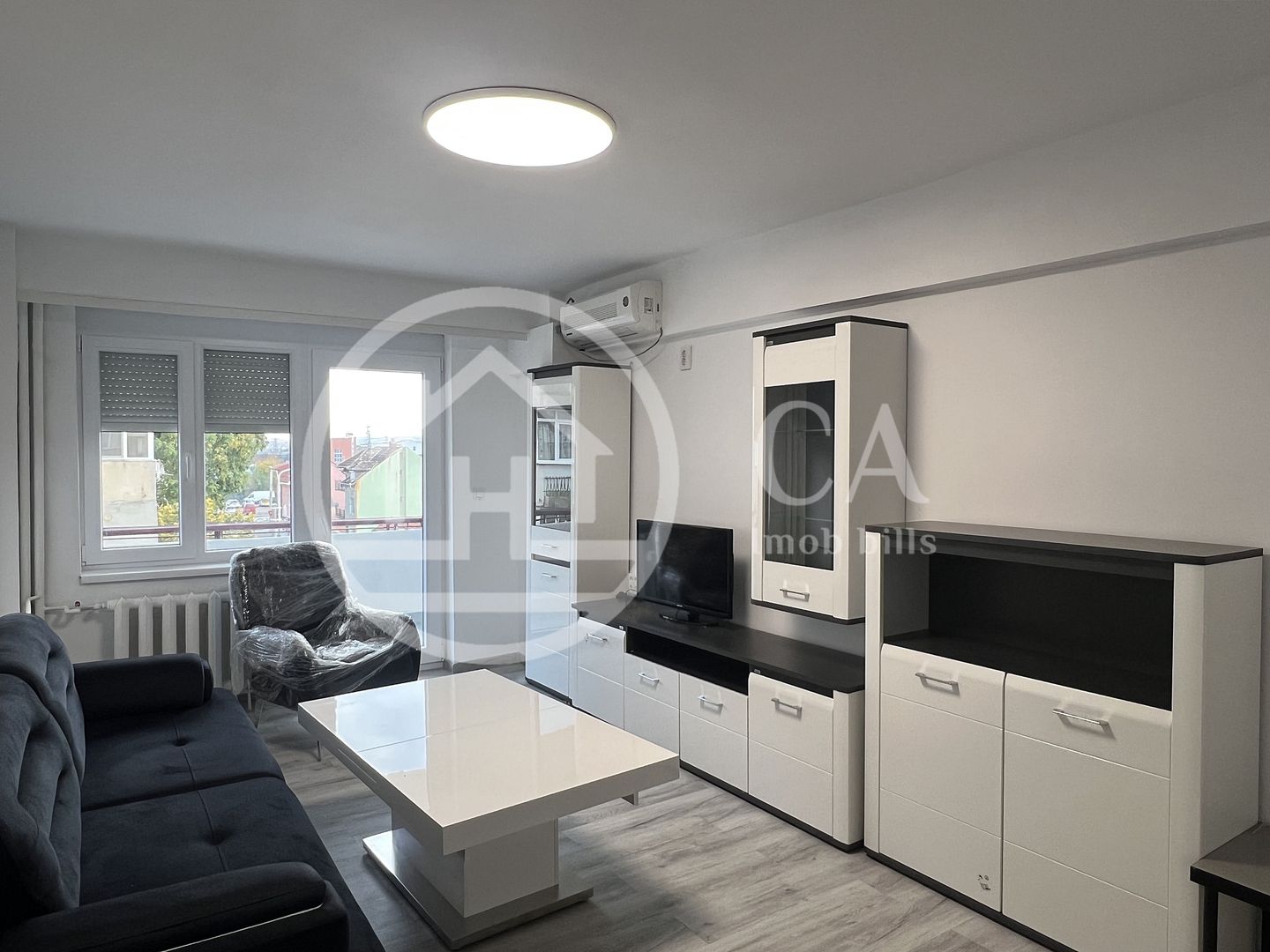 Apartament cu 3 camere de inchiriat in Nufarul, Oradea - Poză 1