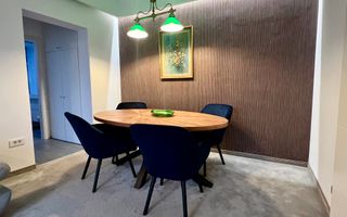 Apartament Modern,  Recent Renovat in Centrul Orasului! - Poză 2