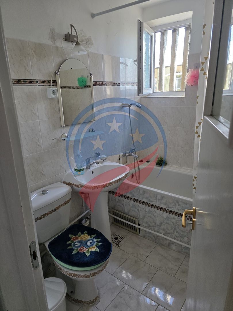 APARTAMENT 2 CAMERE - BRAZDA LUI NOVAC - DE INCHIRIAT - Poză 5