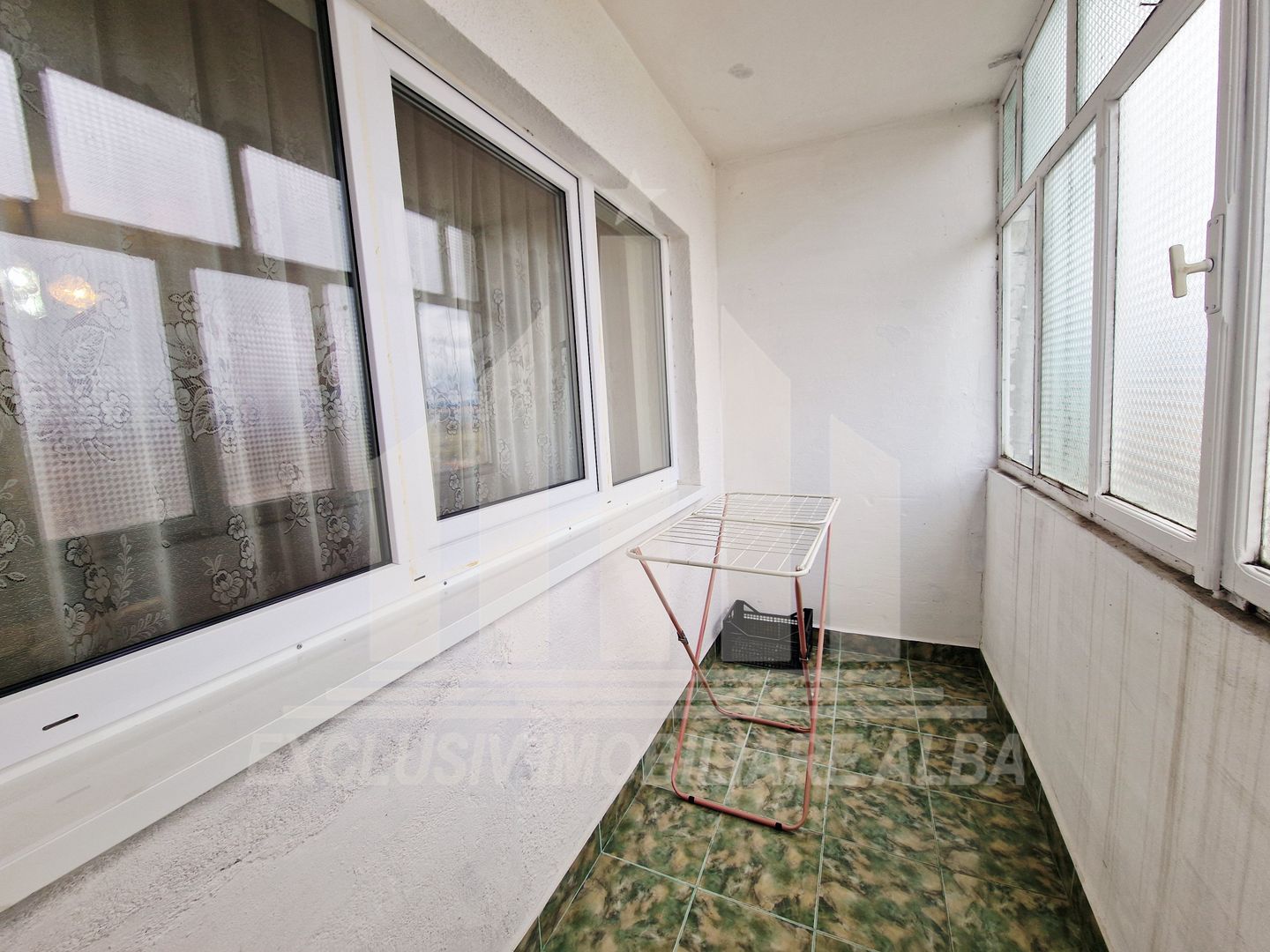 Apartament cu 2 camere decomandate zona Mall - Poză 7