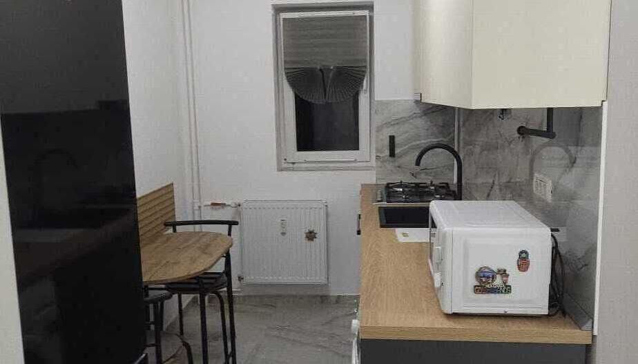 Sibiu/ Metrou Favorit 3 minute pe jos/ Renovat 2025 - Poză 8