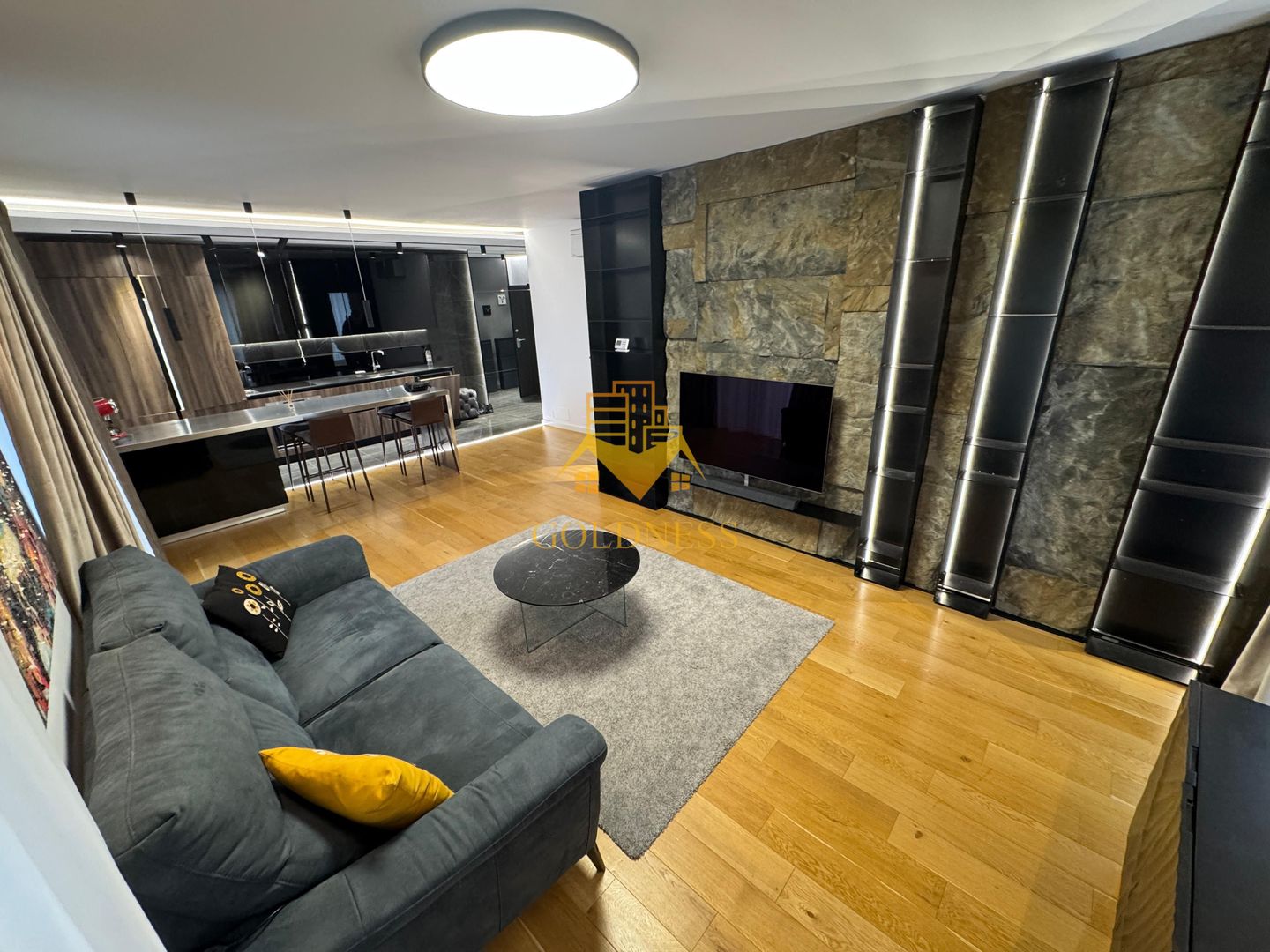 2 camere open-space, Zona Semicentrala, Traian, Piata Mihai Viteazu - Poză 1