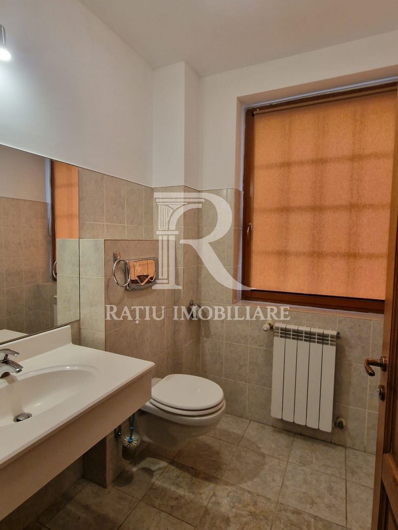 Spațiu comercial | Ideal pentru companii | Zonă centrală | Oradea - Poză 4