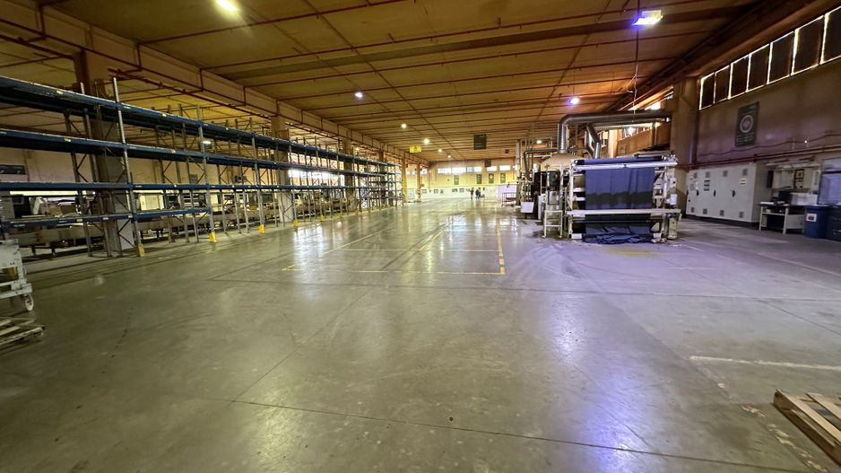 Hala de productie in Calea Sagului - Poză 4