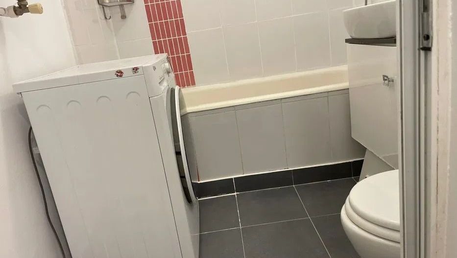 AP. 2 CAMERE CRANGASI, PET-FRIENDLY, MASINA SPALAT VASE, METROU 10 MIN - Poză 8