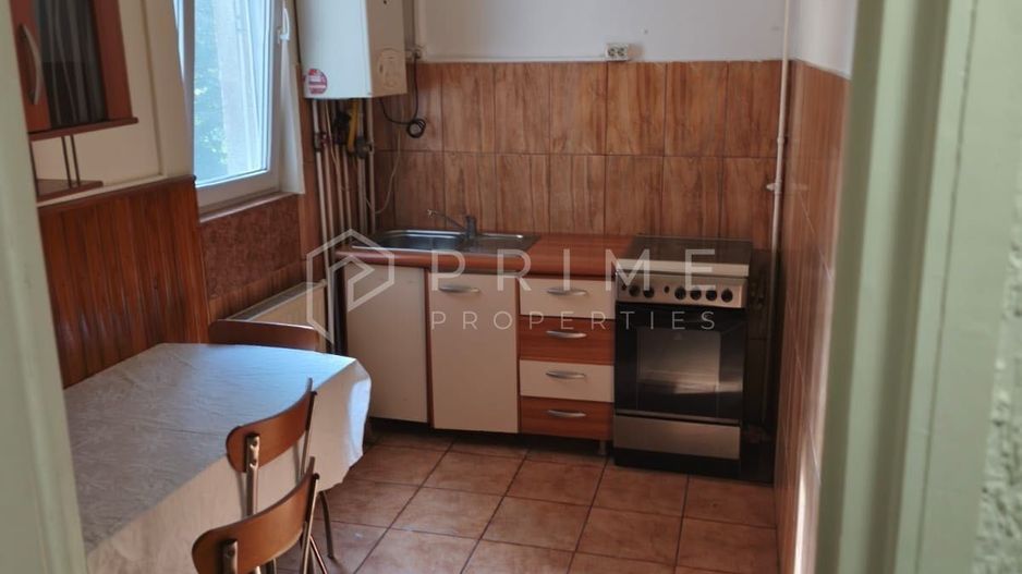 Apartament 3 camere spațios și luminos – Zona Dâmbu - Poză 1