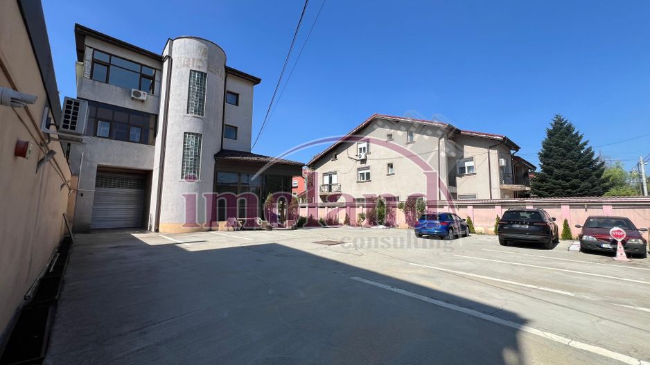 Casa 15 camere cu parcare mare - Jiului - Poză 3