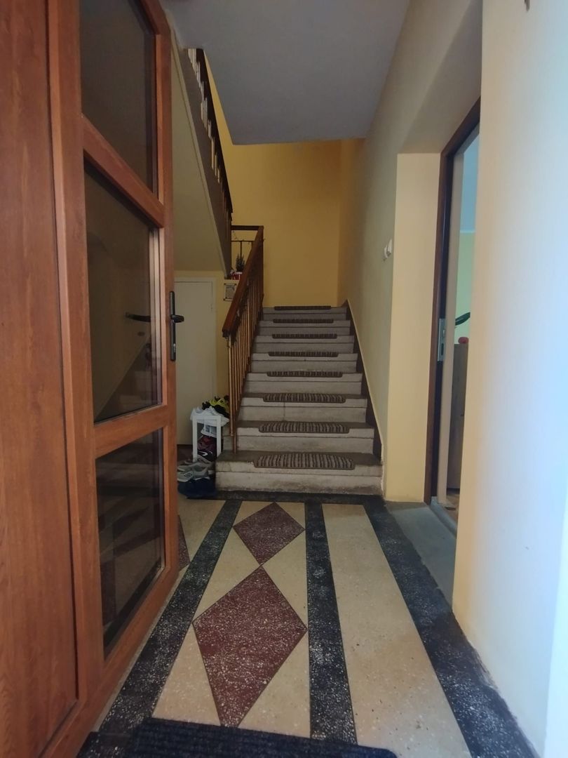 BRASADAS vinde casă cu etaj in zona Lidl. - Poză 12