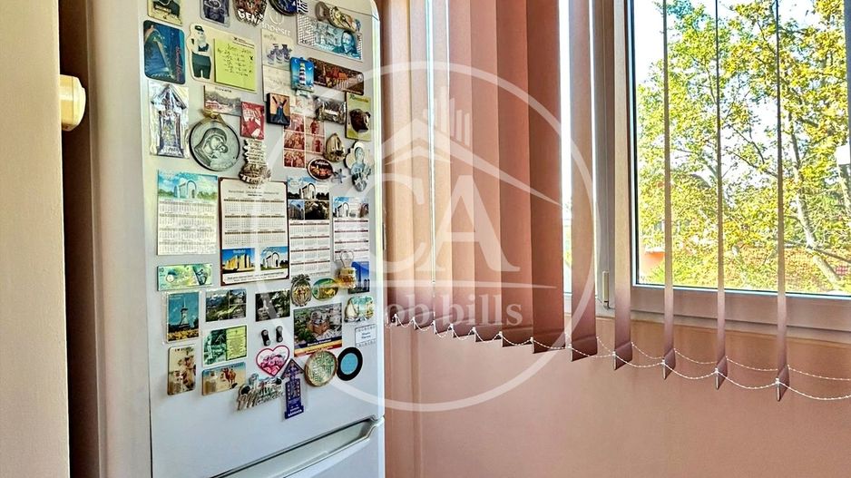 Apartament cu 3 camere de închiriat în zona Rogerius, Oradea - Poză 9