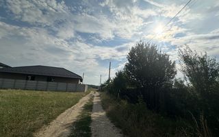 Teren intravilan 530 Mp | Albota - Poză 3