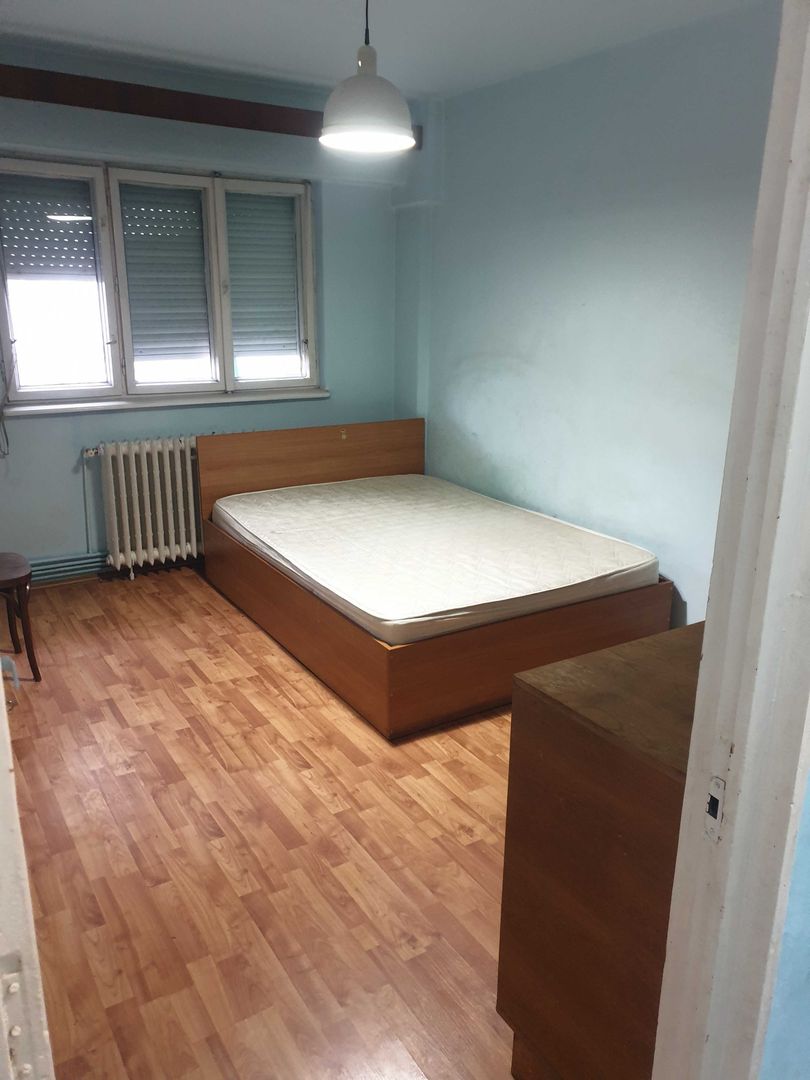 BRASADAS vinde ap cam etaj 6/8 Soarelui. - Poză 5