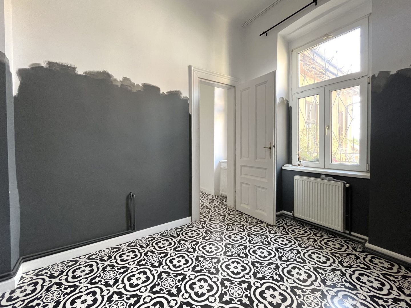 Un apartament spațios cu  2 camere, in , zona Centrala - Take Ionescu - Poză 9