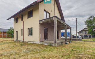 Casă la roșu cu etaj și 500 mp teren în Sântana - Poză 1