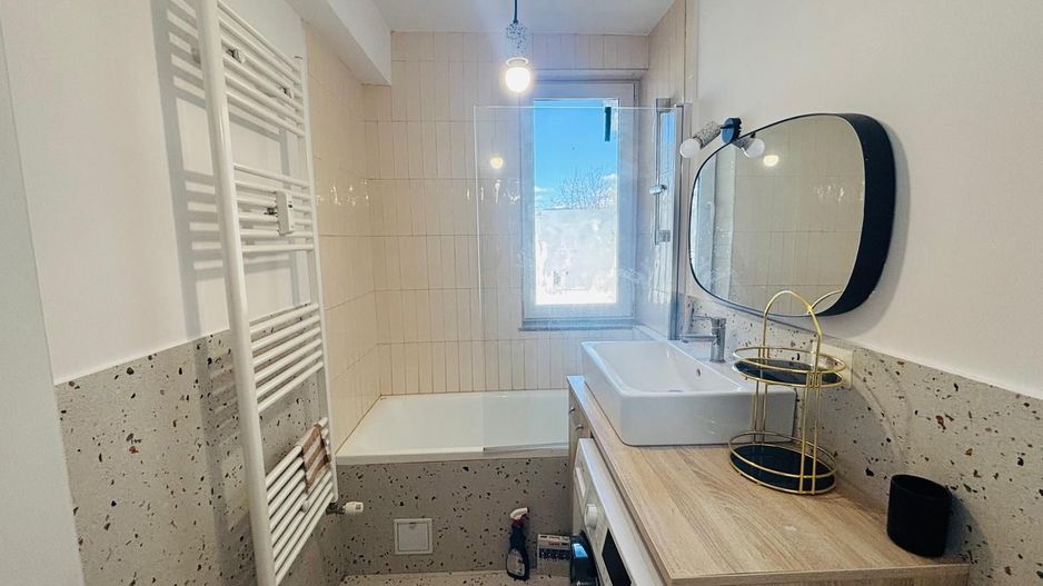 Apartament 3 camere I Ultracentral I 50 mp I 400 € I Suceava - Poză 5