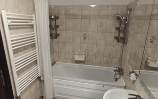 Garsoniera confort 1 sporit, 48 mp., disponibila imediat, loc de parcare - Poză 9