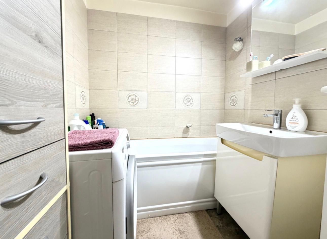 Lipovei | 3 Camere | Decomandat |  Etaj Intermediar | Centrala Proprie - Poză 5