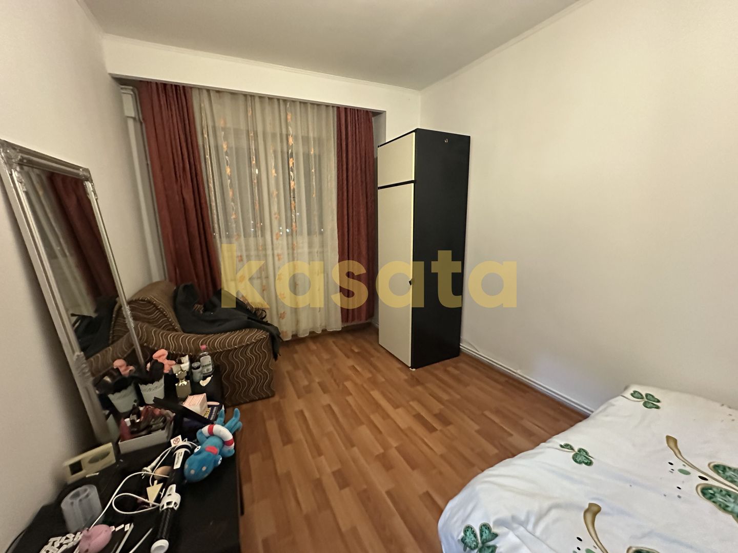 Apartament 3 Camere | 2 Băi | Metrou Păcii | Bloc Reabilitat - Poză 9