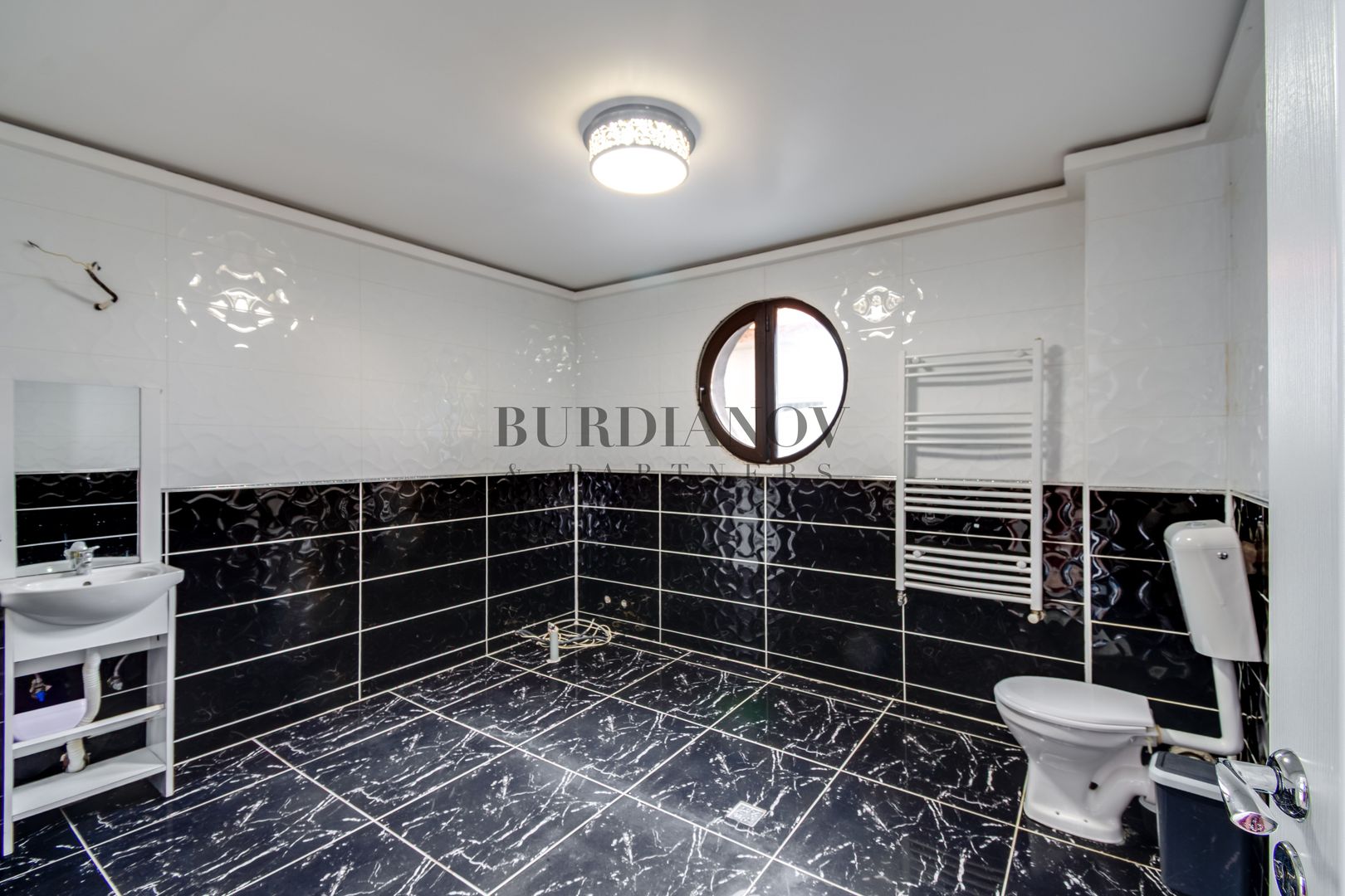 Casă cu 4 camere | Bălăceanca - Poză 9