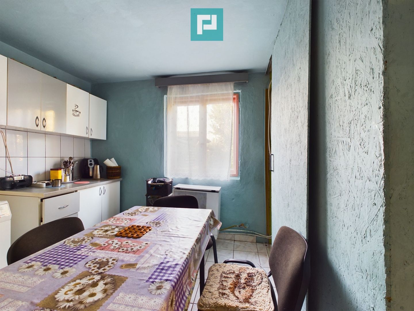 Casă cu 4 camere de vânzare în Sega - Poză 10