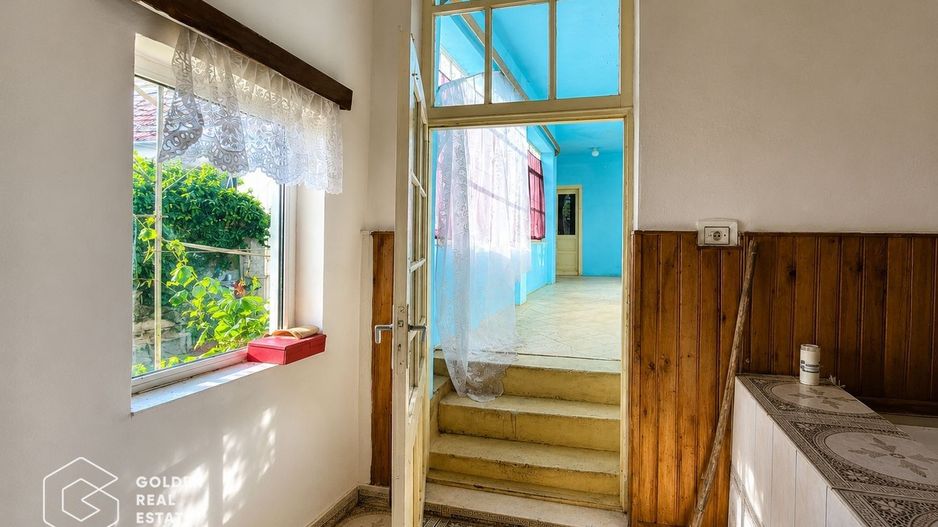 Casa cu teren de 420 mp, localitatea Paulis - Poză 15
