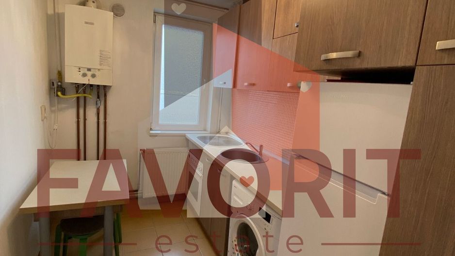 Etaj intermediar. Mobialt si utilat. Cu centrala proprie - Poză 3