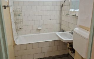 Garsoniera in zona Titan-10 minute de Metrou - Poză 2