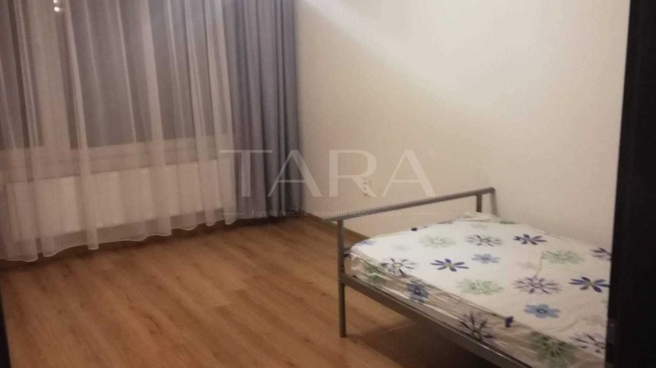 Apartament cu 2 camere și terasă în Europa - Poză 5