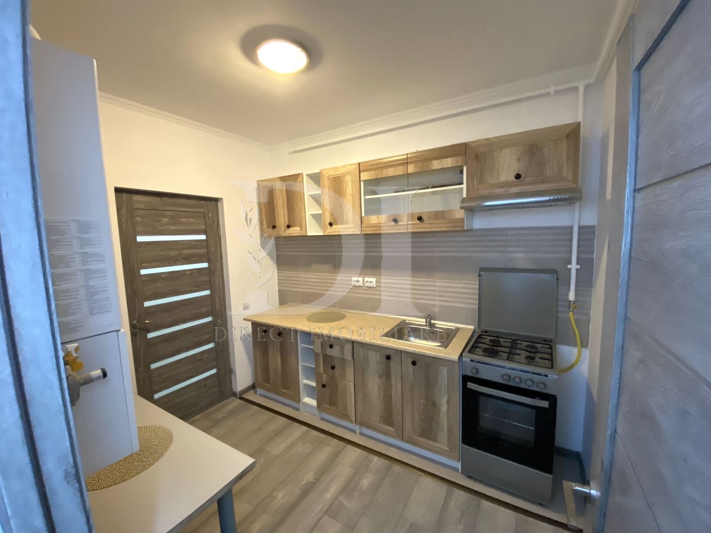 Apartament la cheie / etaj intermediar / Zona Terra - Poză 5