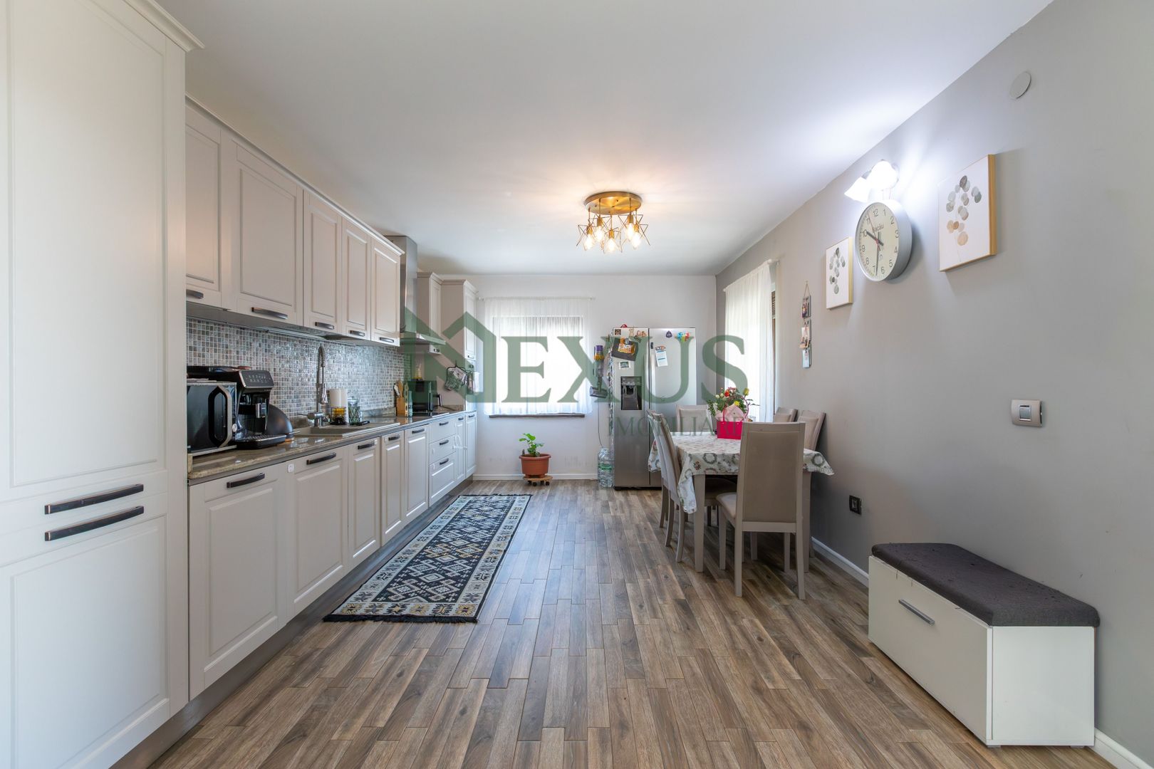 Casă/Vilă modernă de vânzare la intrare în Bogdan Vodă, județul Bacău. - Poză 33