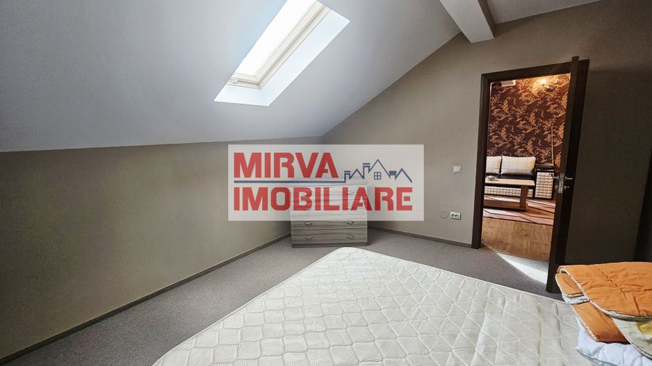 Vilă spațioasă Strejnicu S+P+1E+M, 8 camere, garaj, teren 595 mp - Poză 83