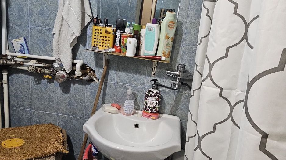 Apartament 3 camere - zona Valea Roșie - Poză 4