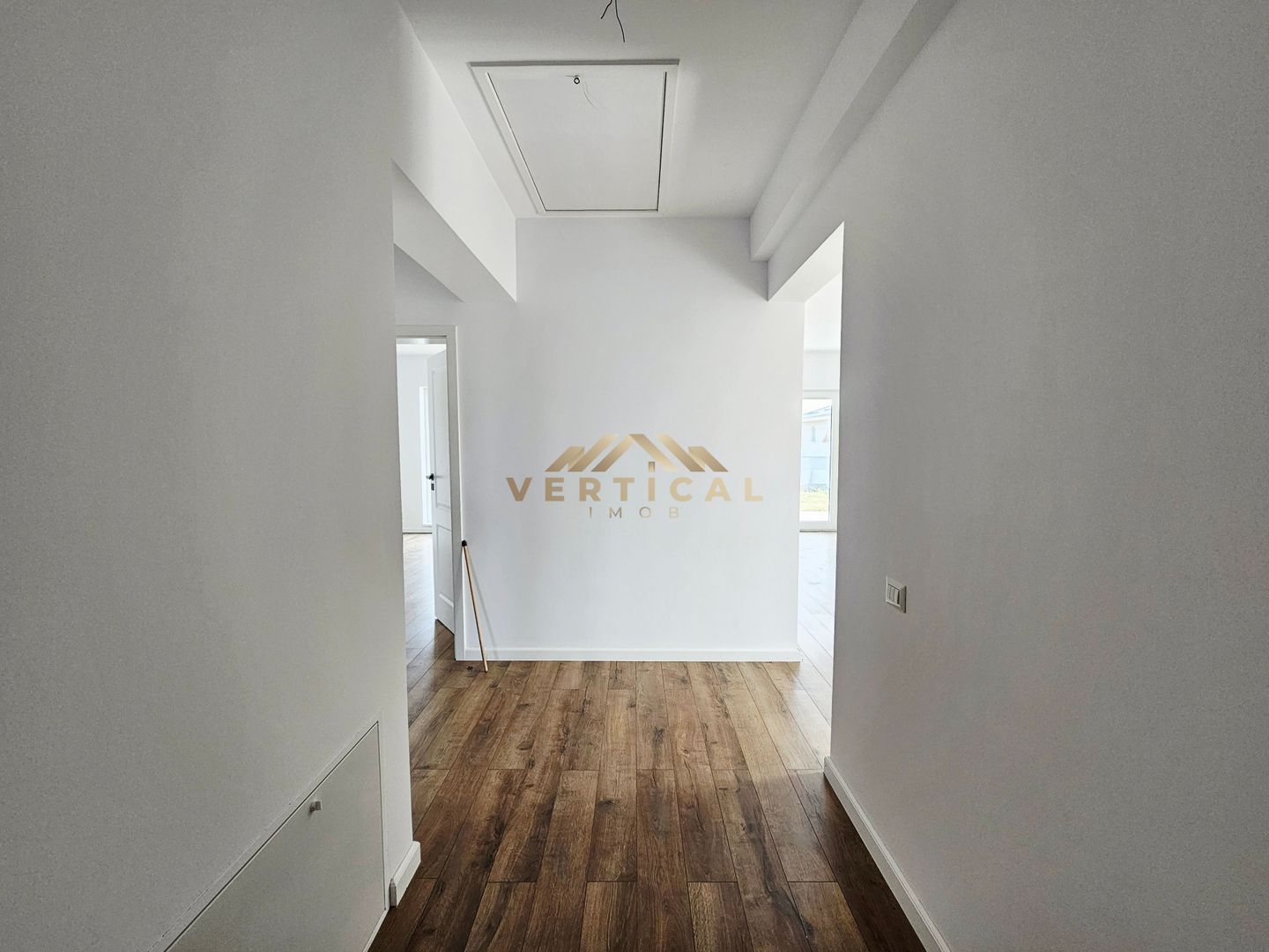 Casa 3 camere cu teren 375 mp - comuna Berceni - Poză 9