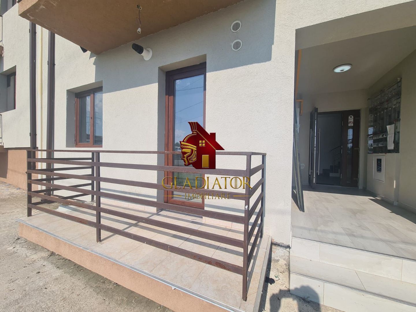 De inchiriat nemobilat Astoria Residence Lunca Cetatuii loc parcare - Poză 1