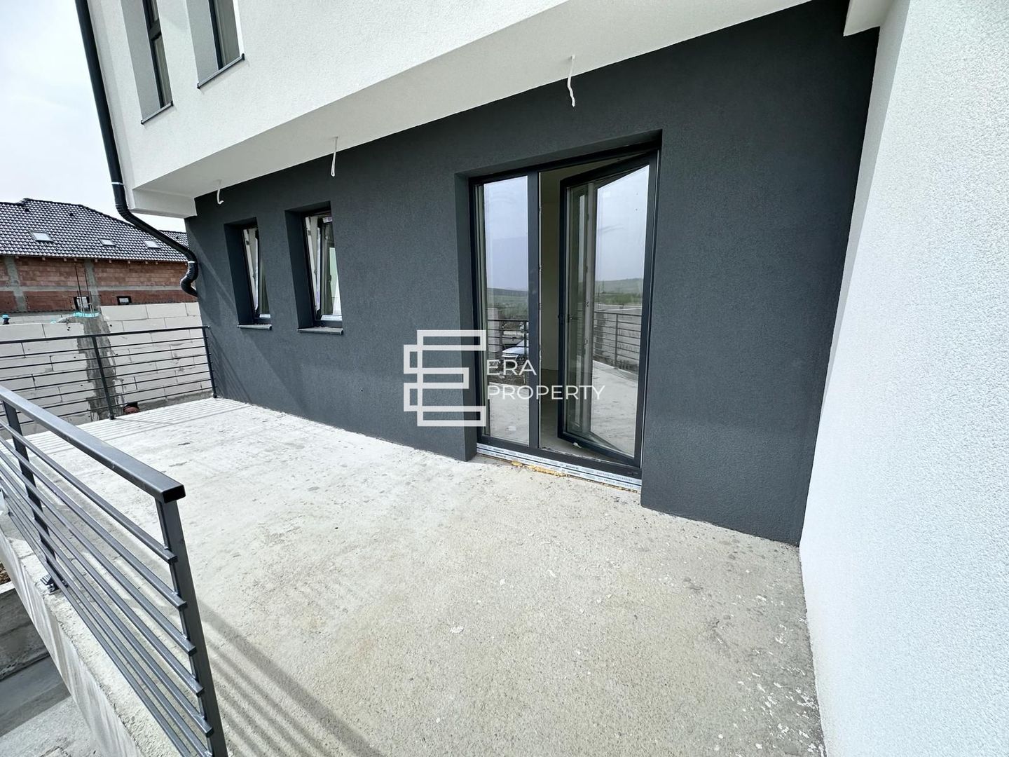 Casă nouă, cu pivniță, pod și 3 dormitoare – situată pe colț - Cisnadie - Poză 7