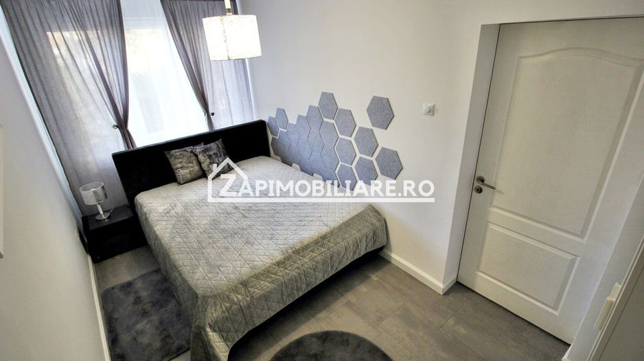 Apartament 2 camere,54mp,mobilat si utilat LUX,zona Dacia - Poză 3