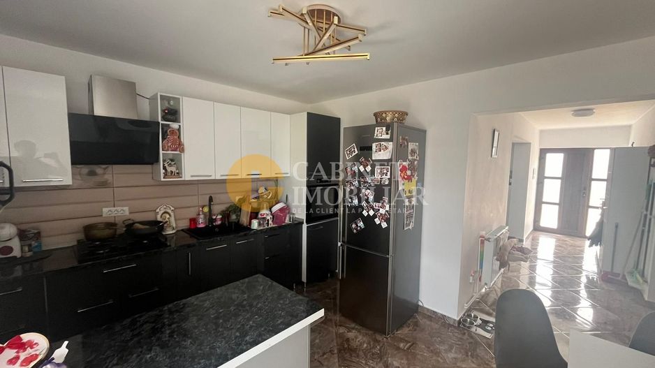 Casa Parter Aroneanu 641 MP teren - Poză 11