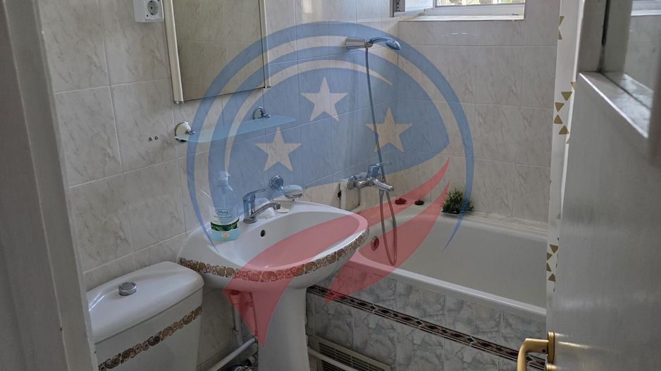 APARTAMENT 2 CAMERE - BRAZDA LUI NOVAC - DE INCHIRIAT - Poză 5