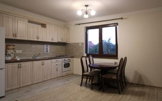 3 camere, zona foarte linistita + 2 locuri de parcare- Giroc - Poză 1