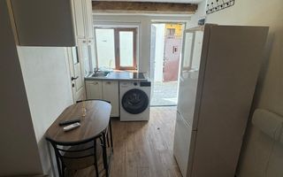 Garsonieră de închiriat | Curte proprie | Pet friendly - Poză 4