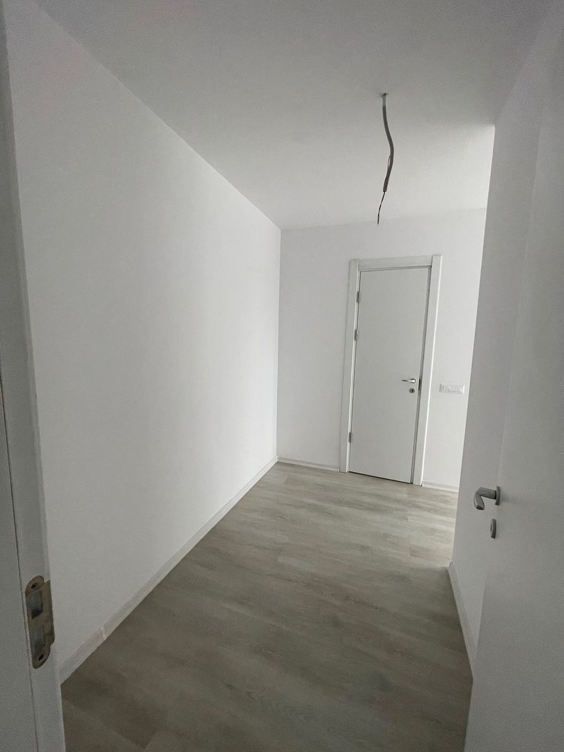 Apartament NOU 2 camere - Loc de parcare si boxa inclusa in pret - Poză 6