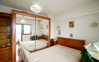 Apartament 5 camere in Piata Victoriei,bloc 1995 - Poză 9
