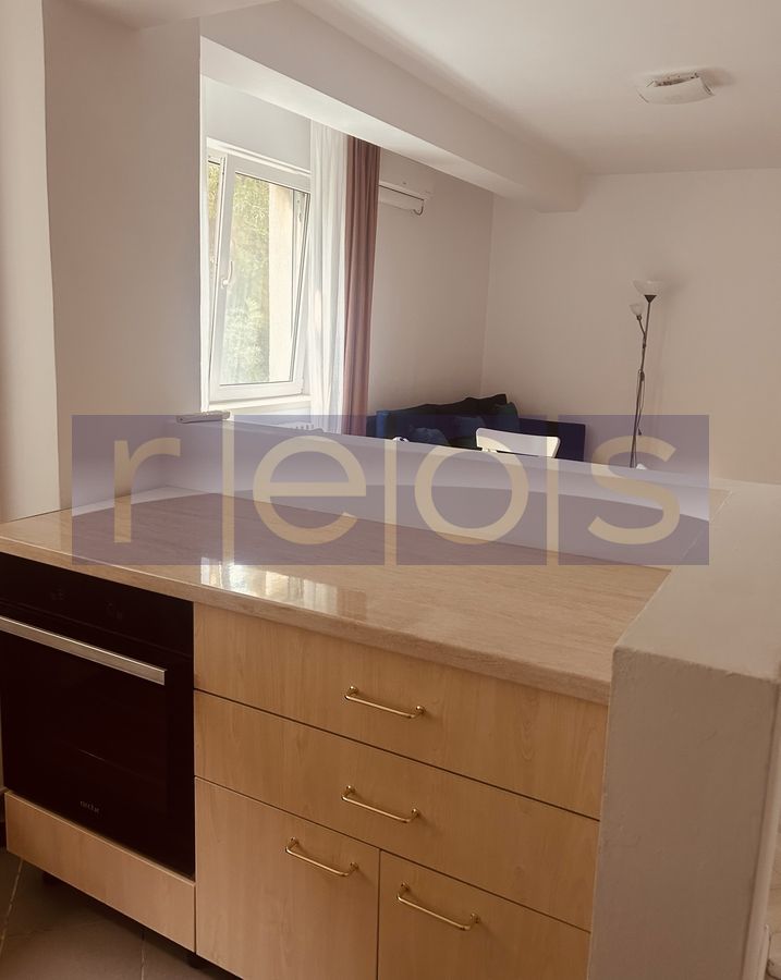 Vanzare Apartament 3 camere 53mp| Calea Victoriei | Ultracentral | Renovat | - Poză 4