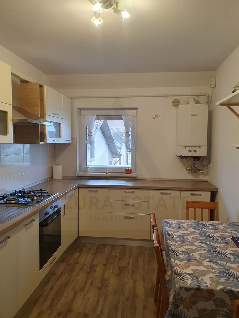 Apartament 76 mp utili 2 bai bucatarie inchisa si pod in Arhitectilor - Poză 2