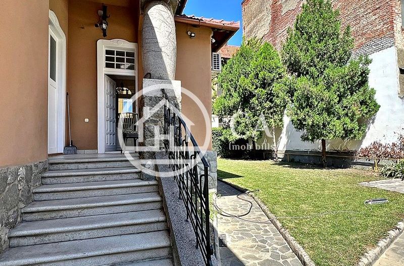 Casă de închiriat cu 3 camere în zona centrală,Oradea - Poză 15