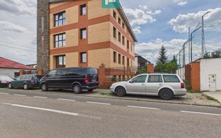 Clădire comercială în zona Grădiște. - Poză 4