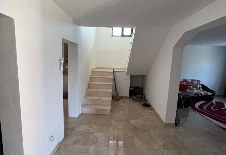 CASĂ INDIVIDUALĂ P+M, teren aferent 500 mp, zona SATU NOU - MUNTENI de SUS; - Poză 8