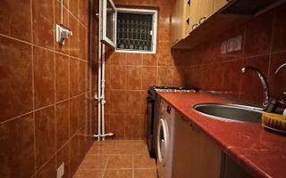 Apartament 2 camere renovatmobilate complet, langa Parc Drumul Taberei și metrou - Poză 3