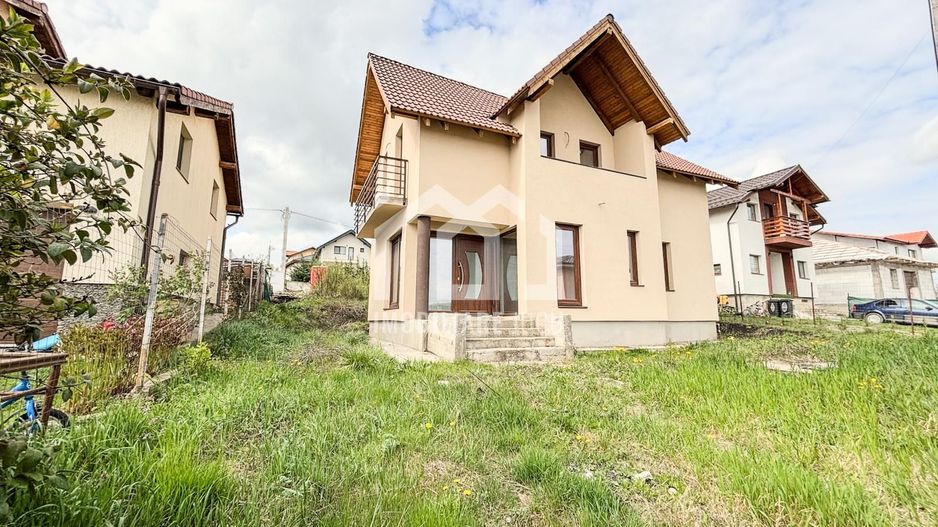 Casa individuala 4 camere, 120mp, Teren 300mp, Campenesti - Poză 13