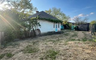 Proprietate generoasă: Casă cu 4 camere, anexe și teren de 3000 m²-Com. Țiganași - Poză 3